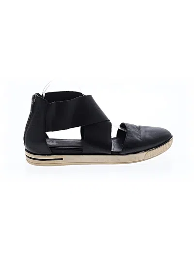 Pre-owned Eileen Fisher Flats In Black