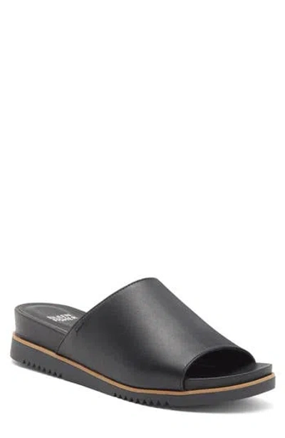 Eileen Fisher Koha Leather Sandal In Black