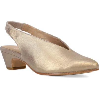 Eileen Fisher Moddie Slingback Pump In Platinum