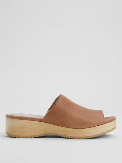 Eileen Fisher Novel Tumbled Leather Wedge Sandal In Multi