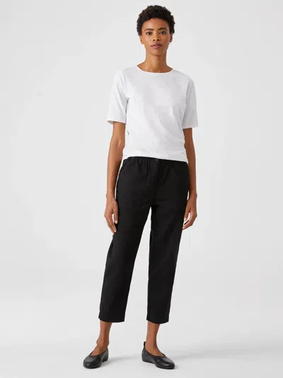 Eileen Fisher Organic Cotton Twill Tapered Cropped Pant In Black