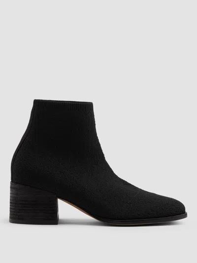 Eileen Fisher Paron Crepe Stretch Bootie In Black