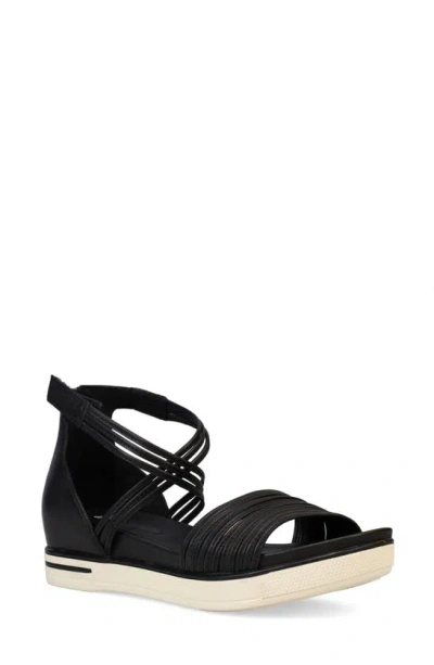 EILEEN FISHER SHAE STRAPPY SANDAL