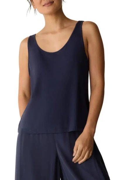 Eileen Fisher Slim Fit Scoop Neck Silk Tank In Black
