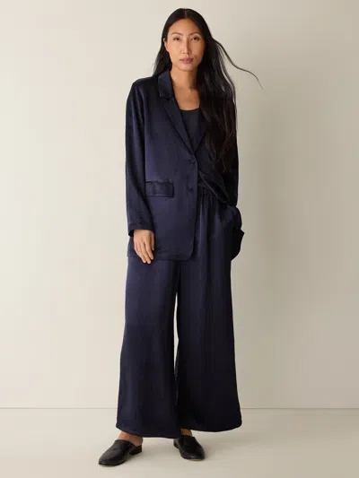 Eileen Fisher Textured Satin Long Blazer In Everglade