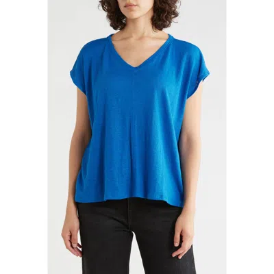 Eileen Fisher V-neck Organic Linen T-shirt In Blue