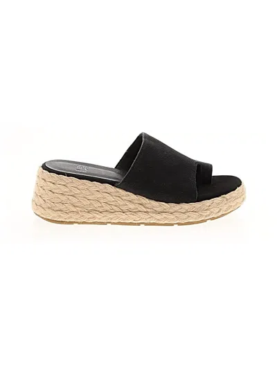 Pre-owned Eileen Fisher Wedges In Black
