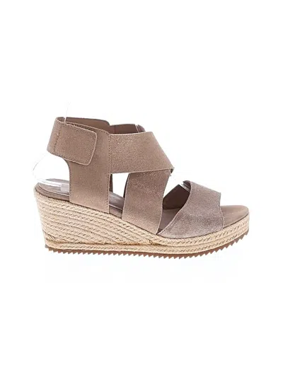 Pre-owned Eileen Fisher Wedges In Tan