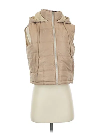 Pre-owned Eilly Bazar Vest In Gold
