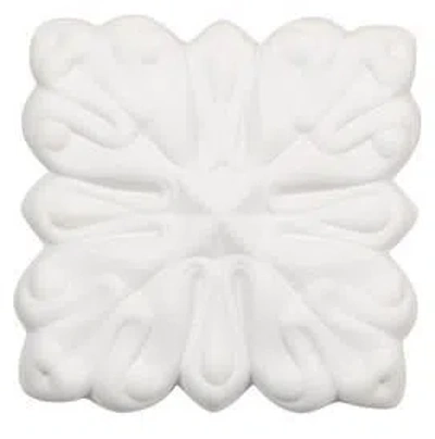 Ekena Millwork Emily 4 1/4"h X 4 1/4"w X 1/2"d Onlay In White
