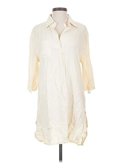 Pre-owned Ekouaer 3/4 Sleeve Button Down Shirt In Ivory