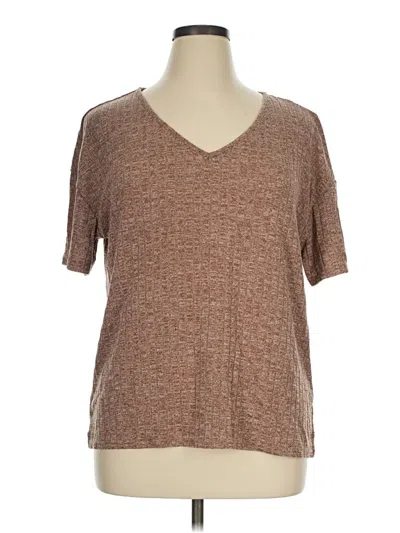 Pre-owned Ekouaer Short Sleeve T-shirt In Brown