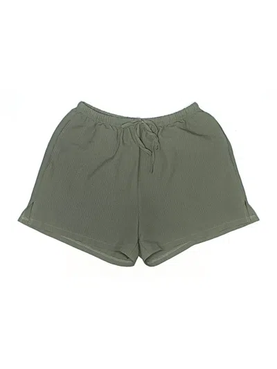 Pre-owned Ekouaer Shorts In Green