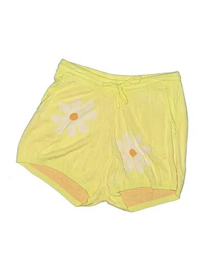 Pre-owned Ekouaer Shorts In Yellow