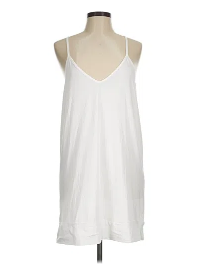 Pre-owned Ekouaer Tank Top White Halter Neckline Tops