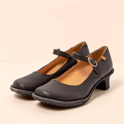 El Naturalista Women's Igusa Wax Nappa Shoes In Black