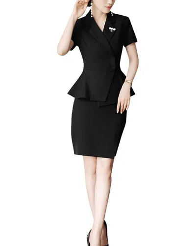 Elaine Blazer In Black