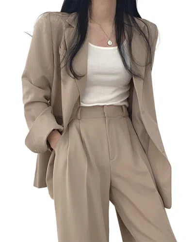 Elaine Blazer In Brown