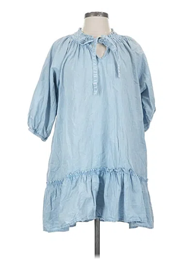 Pre-owned Elan 3/4 Sleeve Top Blue Solid Pattern Tie Neck Tops