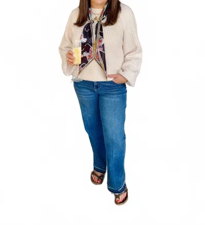 Elan Alianna Long Sleeve Sweater In Off White In Neutral