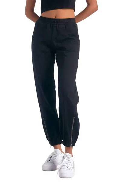 Elan Ankle Zipper Relaxed Jogger In Black