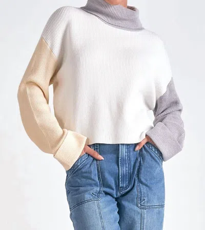 Elan Boxy Colorblock Turtleneck Sweater Top In White/grey