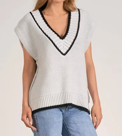 Elan Brenda Sleeveless Sweater In White