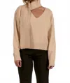 Elan Brooke Sweater In Oatmeal In Neutral