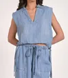 Elan Chambray Cinch Waist Top In Denim In Blue