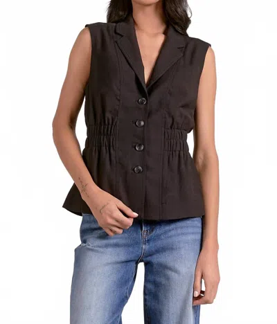 Elan Ava Side Ruched Vest In Black In Brown