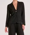 Elan Comfy Button Blazer In Black In Black
