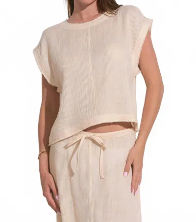 Elan Crinkle Top In Tan In Multi