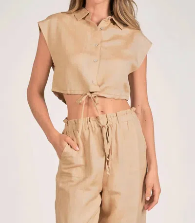 Elan Crop Linen Button Up Top In Taupe
