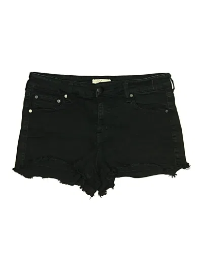 Pre-owned Elan Denim Shorts In Black