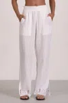 Elan Dora Pull On Pant In Cream In White