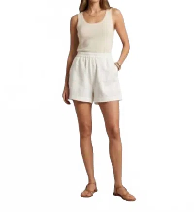 Elan Elastic Waist Shorts In White