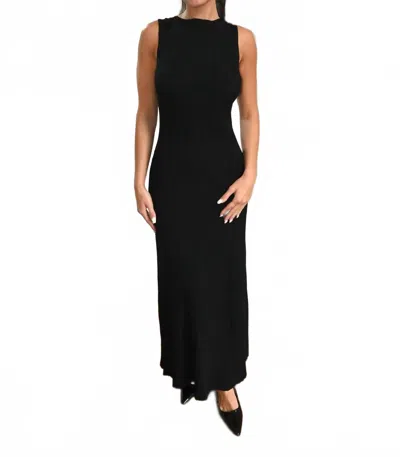 Elan Ellen Maxi Dress In Black