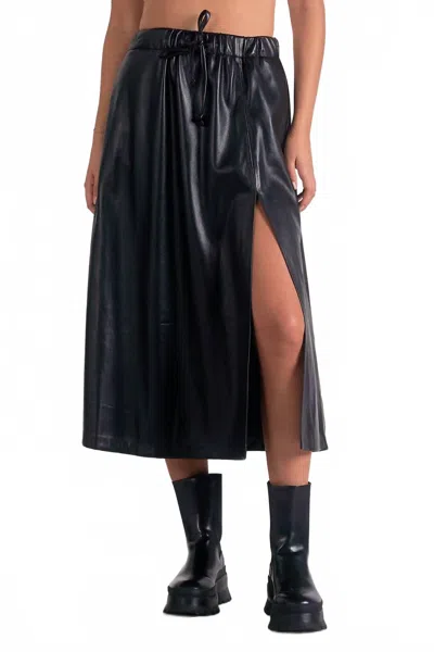 ELAN FAUX LEATHER DRAWSTRING SKIRT IN BLACK