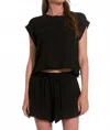 Elan Frayed Edge Resort Top In Black In Black