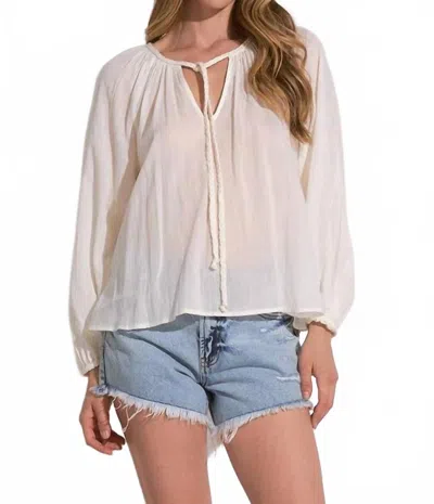 Elan Gina Long Sleeve Top In White In Neutral