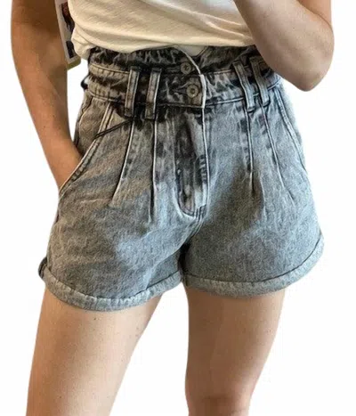 Elan High Waisted Shorts In Black