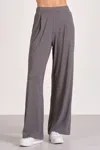 Elan Jolie Wide Leg Pant In Grey In Gray