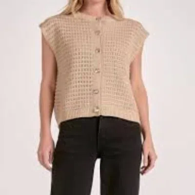 Elan Knitted Sleeveless Vest In Taupe In Brown