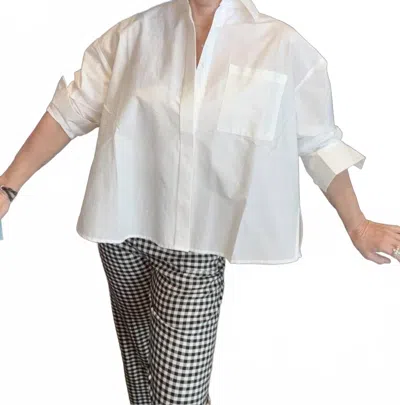 Elan Lightweight Collared Button Up Shirt Top In White