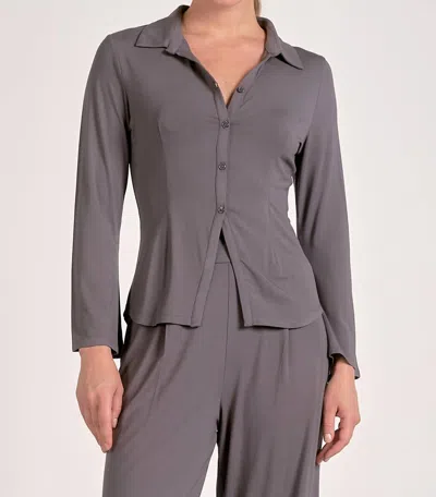 Elan Long Sleeve Button Down Top In Grey In Gray