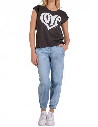Elan Love Scoop Neck Top In Black