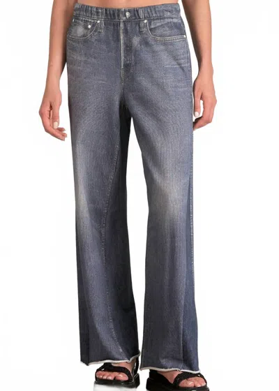 Elan Amber Sweatpant Jeans In Dark Denim In Blue