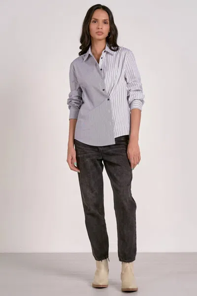 Elan Martha Button Down Top In Blue/white
