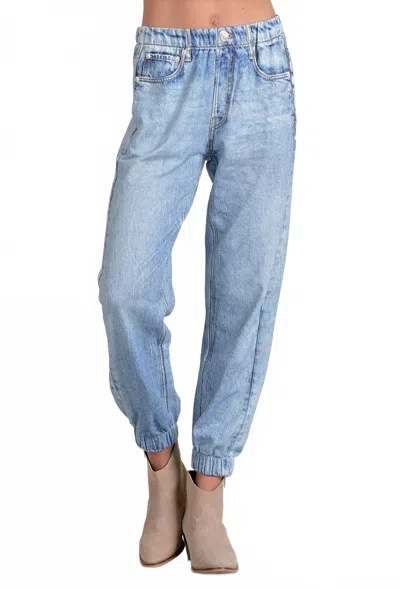 Elan Mira Jean Print Jogger Sweatpant In Light Denim In Blue