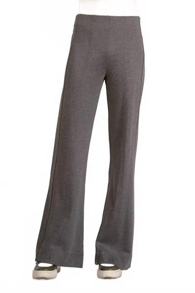 Elan Modern Straight Leg Flair Pants In Heather Grey In Gray